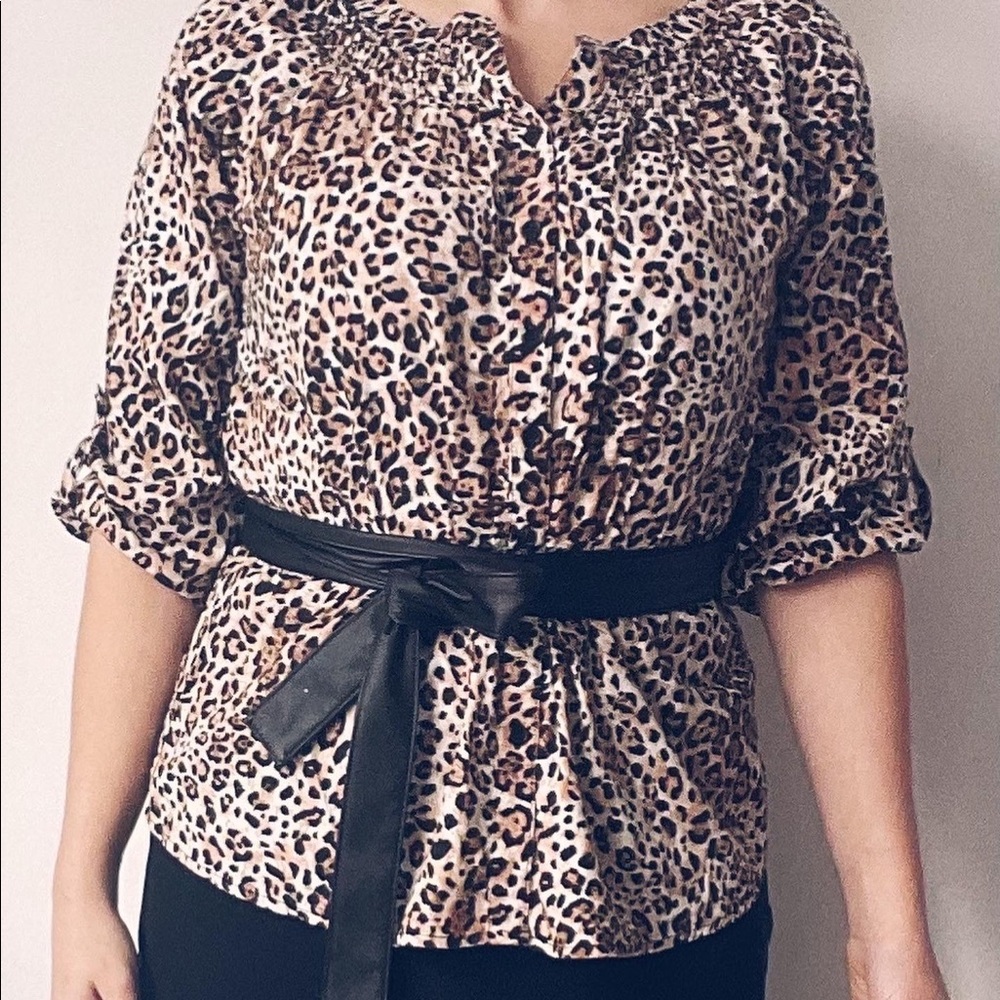 Harve Bernard button down shirt
